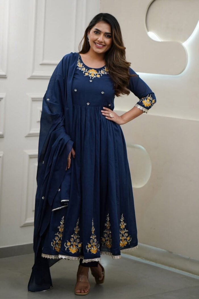 Beautiful Floral Embroidery Work Kurti Dupatta Set - Image 2