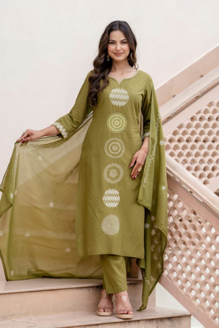 Casual Cotton Printed Kurti Dupatta Pant Set - Image 3