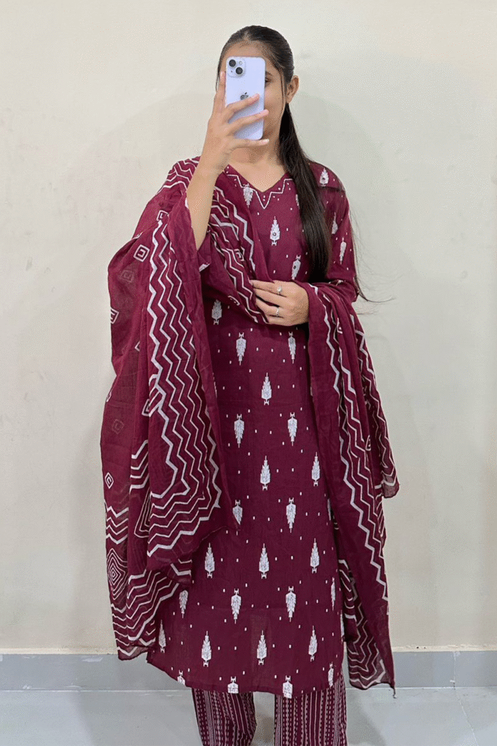 Premium Cotton Kurti Ikat Printed Wholesale Kurtis Set - Image 3