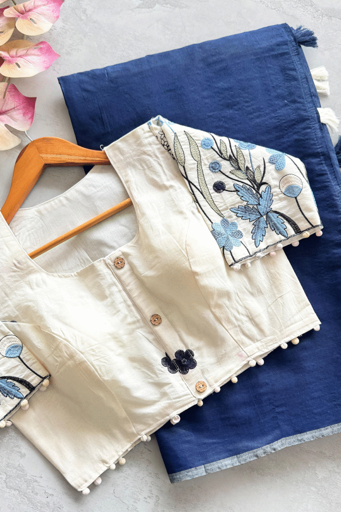 Mulmul Chanderi Saree With Stitched Khaadi Blouse - Image 3