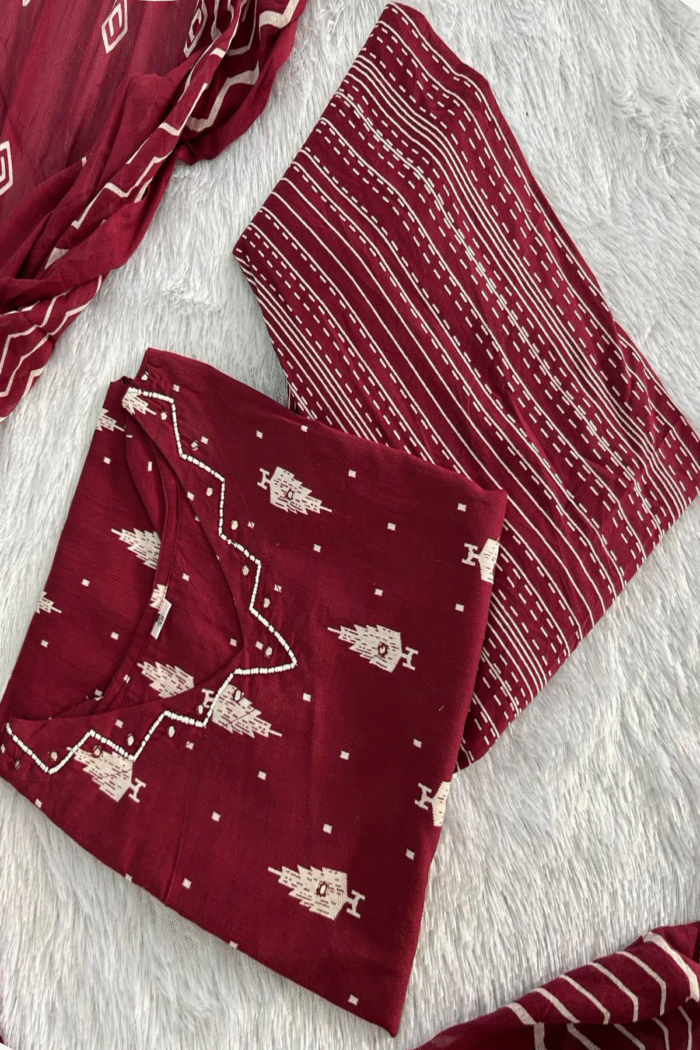 Premium Cotton Kurti Ikat Printed Wholesale Kurtis Set - Image 4