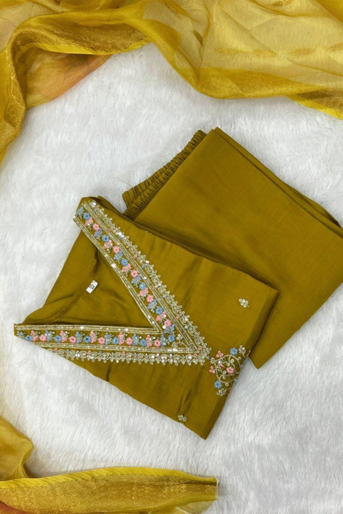 Premium Russian Silk Collection Kurti Set Wholesale - Image 7