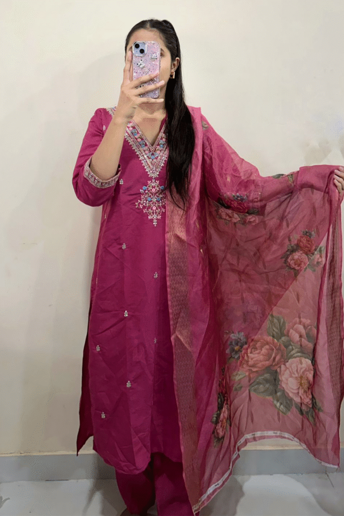 Premium Russian Silk Collection Kurti Set Wholesale - Image 2