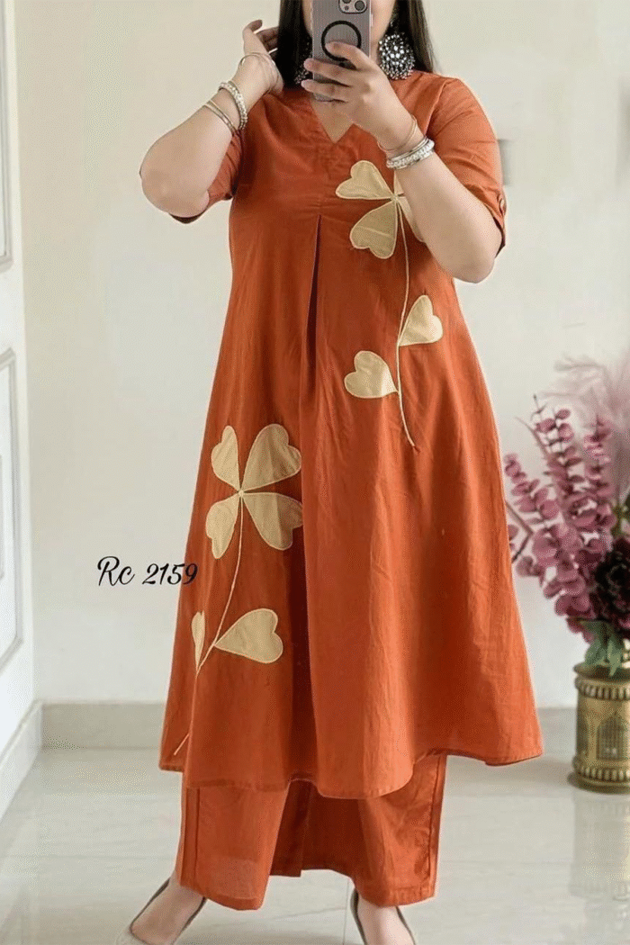 Cotton Cord-Set With Floral Pach Work - Image 3