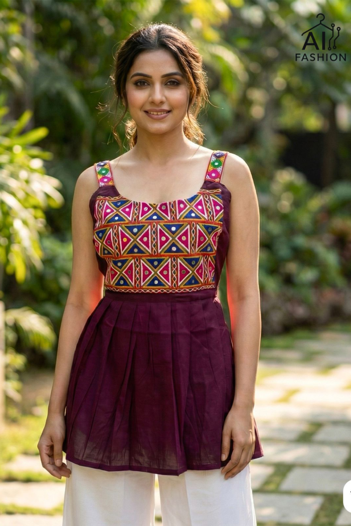 Rayon Short length Sleeveless Top for this Festival Season - Image 2